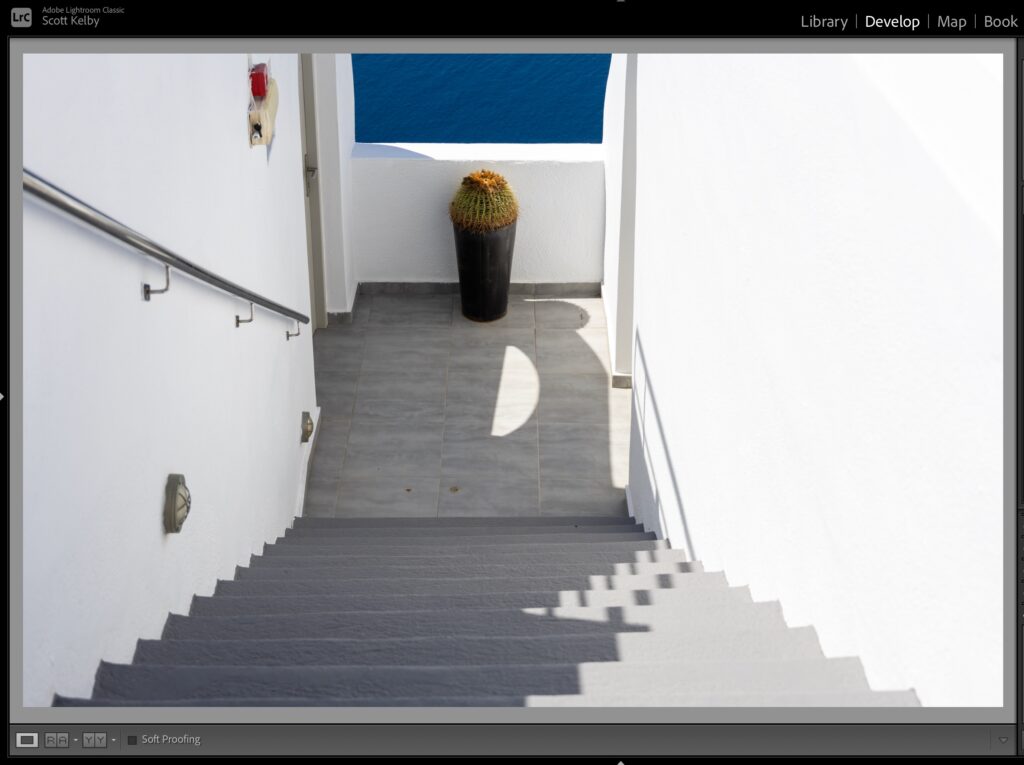 Does Lightroom’s Remove Tool’s Generative AI Feature Really Make a Big Difference?